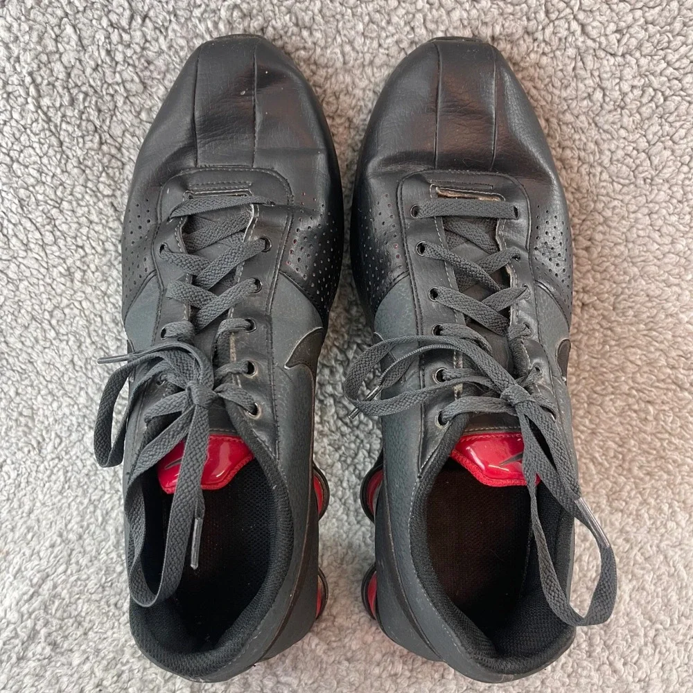 Nike Shox‎ Deliver Mens Size 10.5 Black Red Suede Athletic Shoes 317547-026